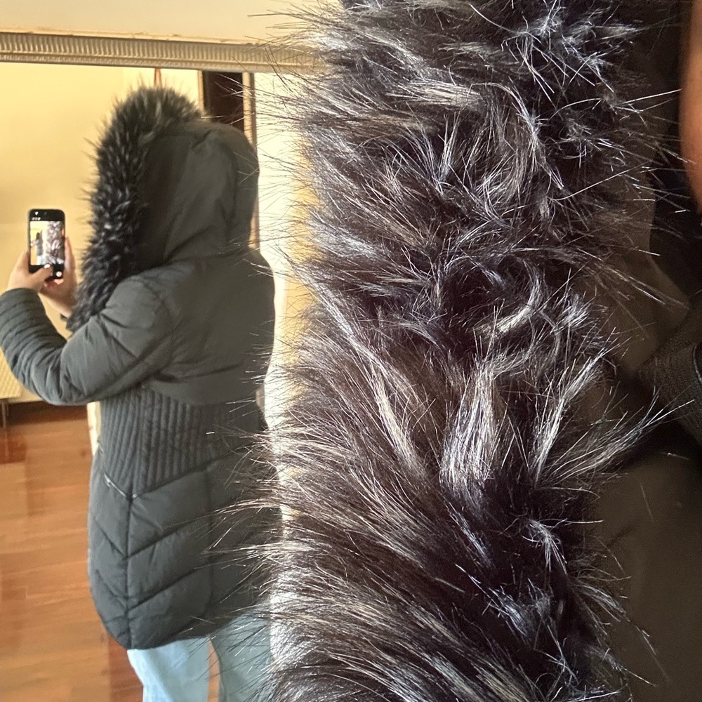 Noize Black Puffer Jacket with Faux Fur Trim - Picture 7 of 7